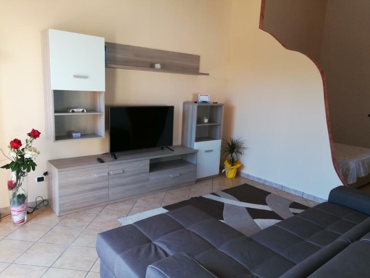 Dolce Casa Sara Villa Collemeto Eksteriør bilde