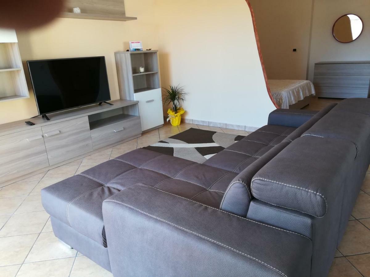 Dolce Casa Sara Villa Collemeto Eksteriør bilde