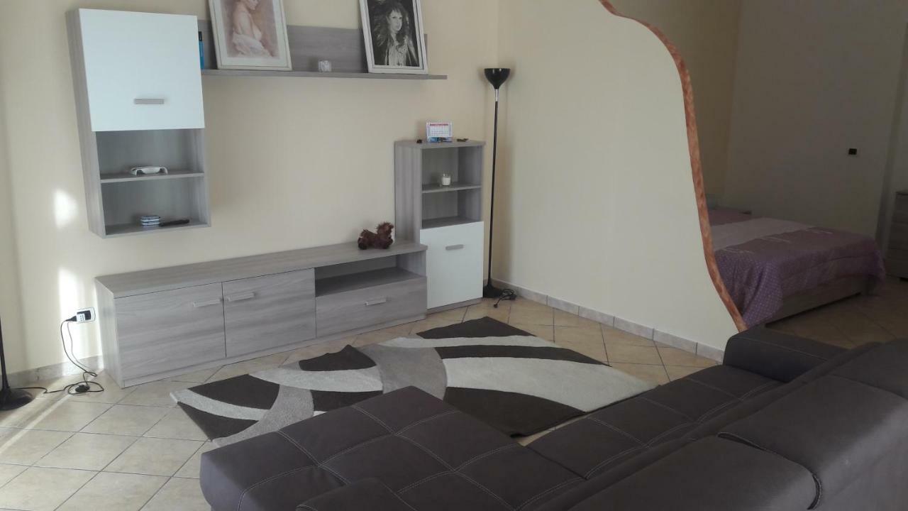 Dolce Casa Sara Villa Collemeto Eksteriør bilde